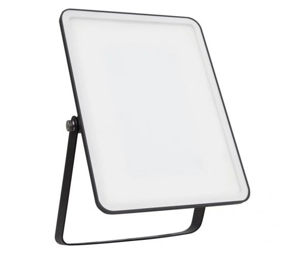 FL ESSENTIAL 50W 840 BK
